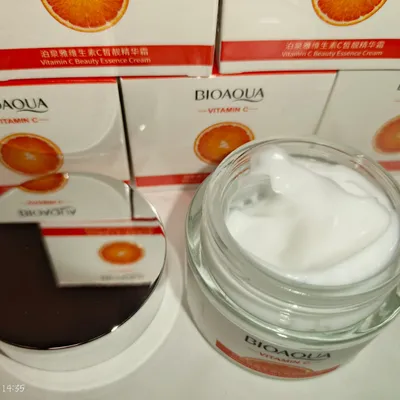 Crema para la cara con vitamina C